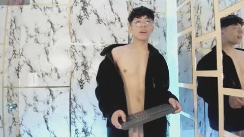 Tylhugedoom online show from 01-11-25, 02:15