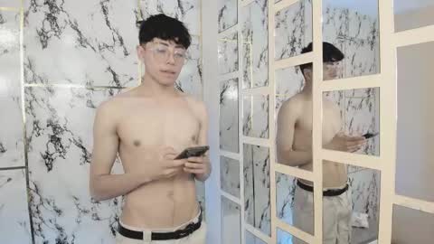 Tylhugedoom online show from 01-14-25, 01:49