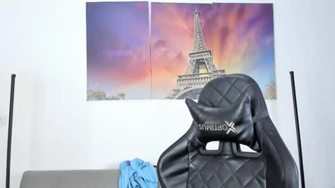 Snapshot of tyron_rulers chatting on 03-20-26, 01:21 Dvid Rullers online show from 03-20-26, 01:21