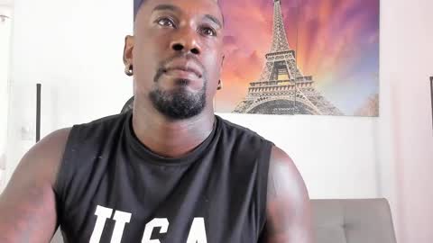 Snapshot of tyron_rulers chatting on 04-10-26, 01:16 Dvid Rullers online show from 04-10-26, 01:16