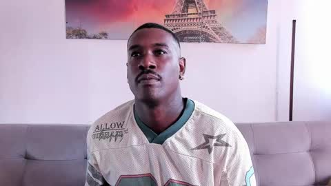 Snapshot of tyron_rulers chatting on 05-10-26, 12:54 Dvid Rullers online show from 05-10-26, 12:54