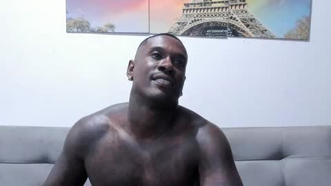 Snapshot of tyron_rulers chatting on 05-15-26, 11:23 Dvid Rullers online show from 05-15-26, 11:23