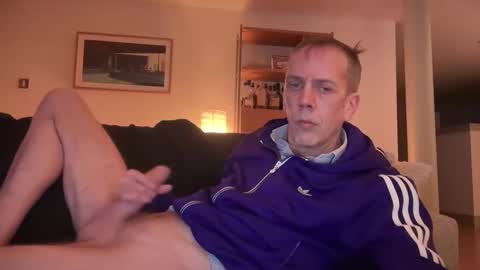 Snapshot of tyronev70 chatting on 02-19-26, 06:04 Ty online show from 02-19-26, 06:04