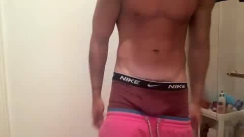 tyy0ung online show from 05-07-26, 06:57