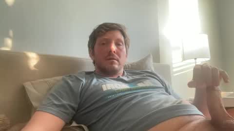 Snapshot of u28005 chatting on 01-03-25, 09:15 u28005 online show from 01-03-25, 09:15