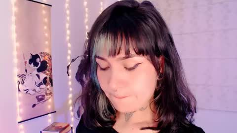 Snapshot of ulala_martina chatting on 04-25-26, 02:47 Martina online show from 04-25-26, 02:47