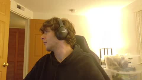 ultrakang69 online show from 01-24-25, 11:04