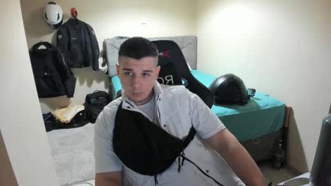 Snapshot of ulxer chatting on 06-06-26, 08:02 hi im mike tyson - online show from 06-06-26, 08:02