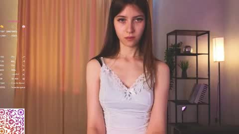 Snapshot of umbraelyon chatting on 07-21-26, 05:54 Liliane online show from 07-21-26, 05:54