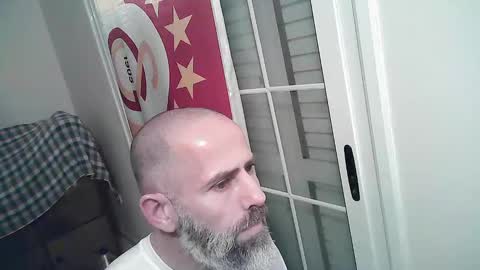 Snapshot of umutlu003 chatting on 03-11-25, 06:08 Umutlu003 online show from 03-11-25, 06:08