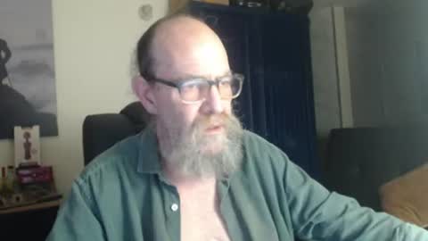 Uncle Hottie online show from 07-12-26, 05:20