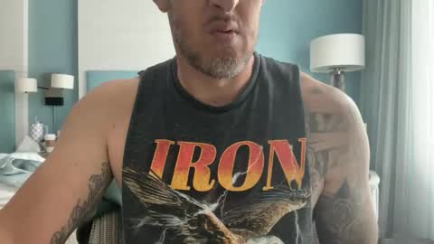 Snapshot of uncleblazer10 chatting on 04-08-26, 03:34 uncleblazer10 online show from 04-08-26, 03:34