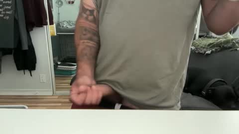 uncutbeard129840 online show from 04-06-26, 03:35