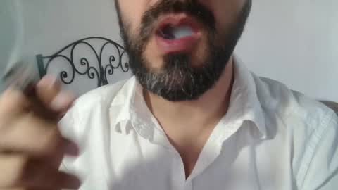 Snapshot of under_thedesk chatting on 12-05-25, 10:24 Giov online show from 12-05-25, 10:24