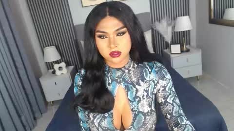 BRIANNA online show from 10-28-25, 06:21