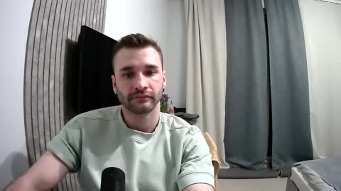 Snapshot of unnknow2024 chatting on 03-02-25, 11:42 SlavaVibes online show from 03-02-25, 11:42