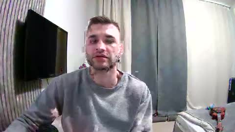 Snapshot of unnknow2024 chatting on 03-10-25, 06:12 SlavaVibes online show from 03-10-25, 06:12