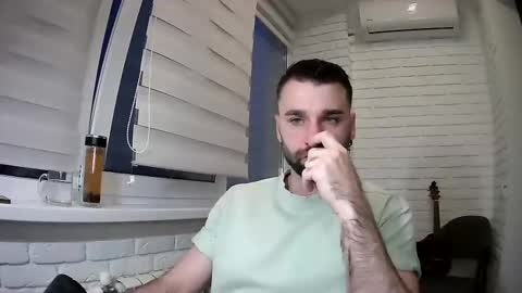 Snapshot of unnknow2024 chatting on 04-04-26, 04:59 SlavaVibes online show from 04-04-26, 04:59