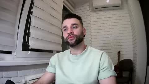 Snapshot of unnknow2024 chatting on 04-05-26, 06:27 SlavaVibes online show from 04-05-26, 06:27