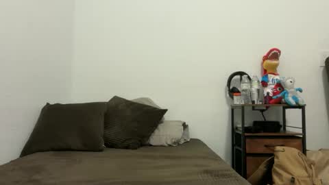 Snapshot of unverifiedbwc chatting on 03-01-26, 10:06 Stepbro online show from 03-01-26, 10:06