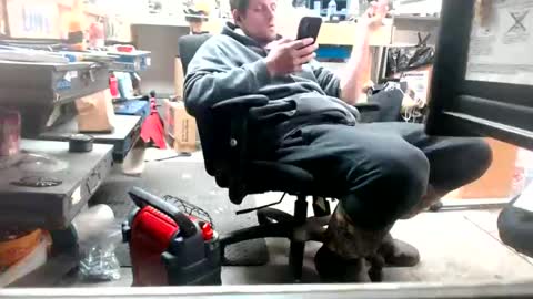 Snapshot of upforanything27 chatting on 12-17-24, 01:07 upforanything27 online show from 12-17-24, 01:07