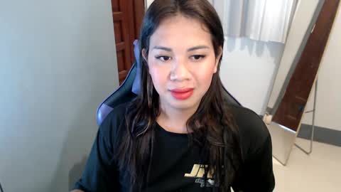 Vee online show from 01-11-25, 02:52