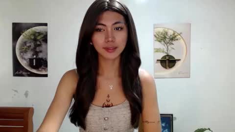Snapshot of ur_extra_petite chatting on 05-30-26, 01:08 online show from 05-30-26, 01:08