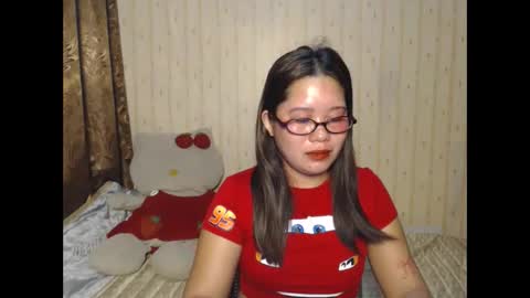 ur_prettychelsie18 online show from 05-25-26, 07:20