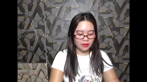 ur_prettychelsie18 online show from 06-04-26, 11:27