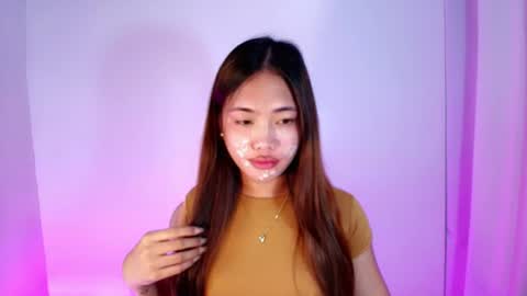 Snapshot of ur_sweet_ann chatting on 06-12-26, 05:23 ur_sweet_ann online show from 06-12-26, 05:23
