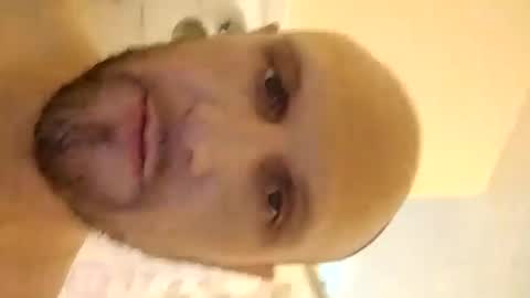 ur_zaddy4now online show from 09-25-25, 04:11