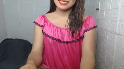 Snapshot of urasian_dreamgirl69 chatting on 03-20-26, 11:42 bela online show from 03-20-26, 11:42