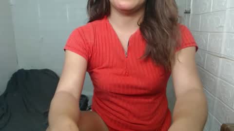 Snapshot of urasian_dreamgirl69 chatting on 04-08-26, 03:50 bela online show from 04-08-26, 03:50