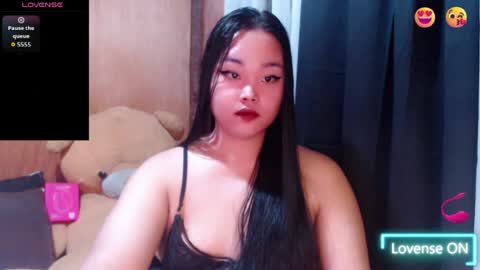 Snapshot of urasian_hotchix69 chatting on 06-15-26, 08:55 Lycah online show from 06-15-26, 08:55