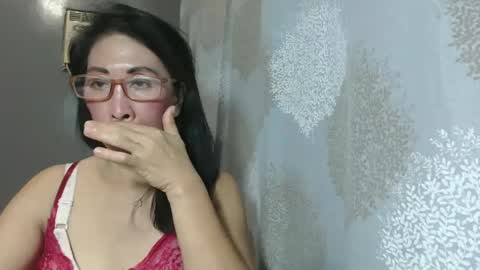 urasian_hotrina online show from 01-05-25, 11:59