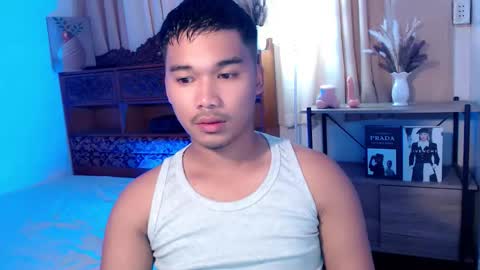 Snapshot of urasian_jpxx chatting on 05-10-26, 10:20 JAMES online show from 05-10-26, 10:20