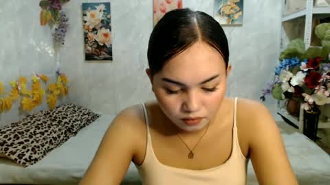 Snapshot of urasian_kat chatting on 06-19-26, 12:53 urasian_kat online show from 06-19-26, 12:53