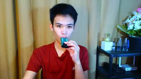 urasiancumboix2 online show from 10-27-25, 12:58