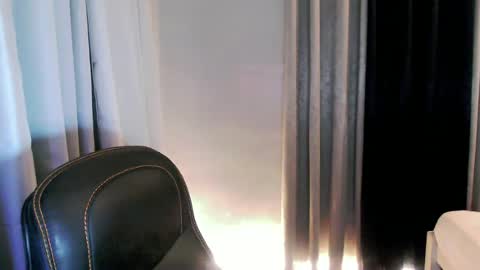 Snapshot of urbaby_anthony chatting on 07-10-26, 08:22 urbaby_anthony online show from 07-10-26, 08:22
