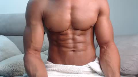 Snapshot of urbantoro chatting on 07-23-26, 06:06 urbantoro online show from 07-23-26, 06:06