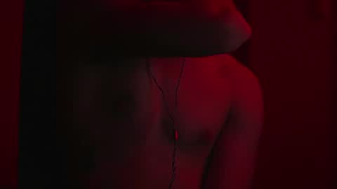 urboytoy_512 online show from 01-24-25, 08:23