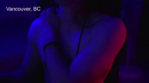 urboytoy_512 online show from 10-14-25, 07:03