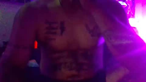 urdaddy875867 online show from 05-17-26, 03:48