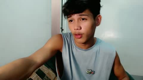 urdreamboy_clarin online show from 06-18-26, 09:14
