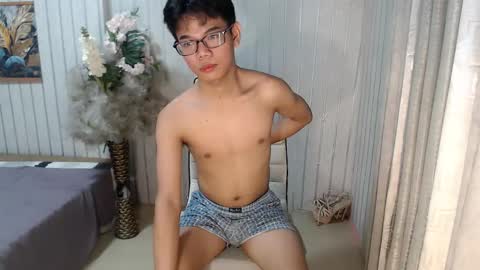 urdreamboy_doms online show from 04-25-26, 06:27