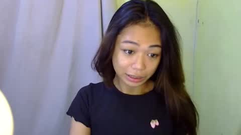 ayumi reacher online show from 11-29-25, 10:02