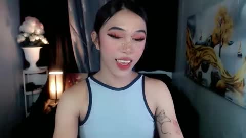 Snapshot of urfantasy_sweetxcali69 chatting on 04-28-26, 05:23 cali online show from 04-28-26, 05:23