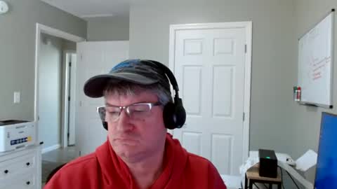 Gregor online show from 05-05-26, 03:42