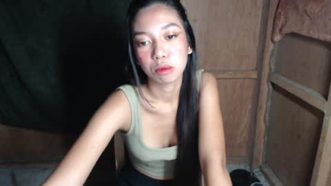 Snapshot of urgirlyflor chatting on 07-05-26, 12:34 BB online show from 07-05-26, 12:34
