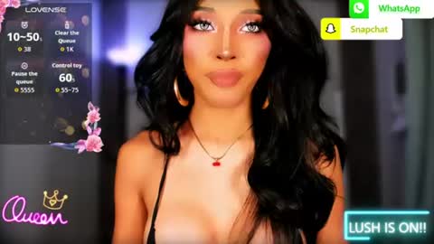 Snapshot of urgoddess_bella chatting on 07-01-26, 01:40 My bella 3 online show from 07-01-26, 01:40